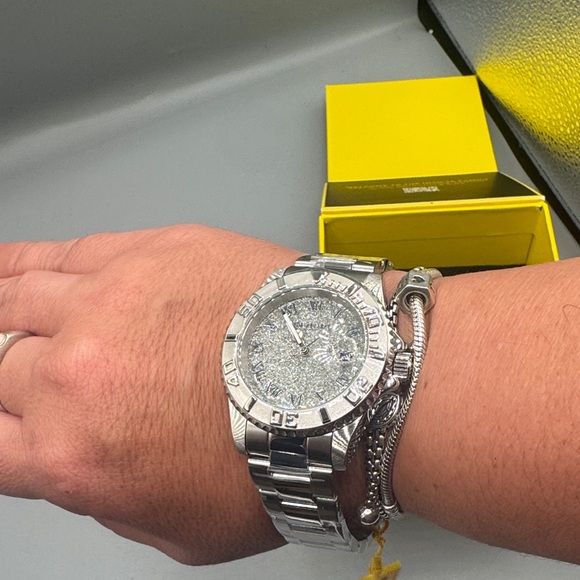 Invicta Angel Women’s Watch – Model 22706 – Swiss Ronda 515 – Brand New - Picture 8 of 8